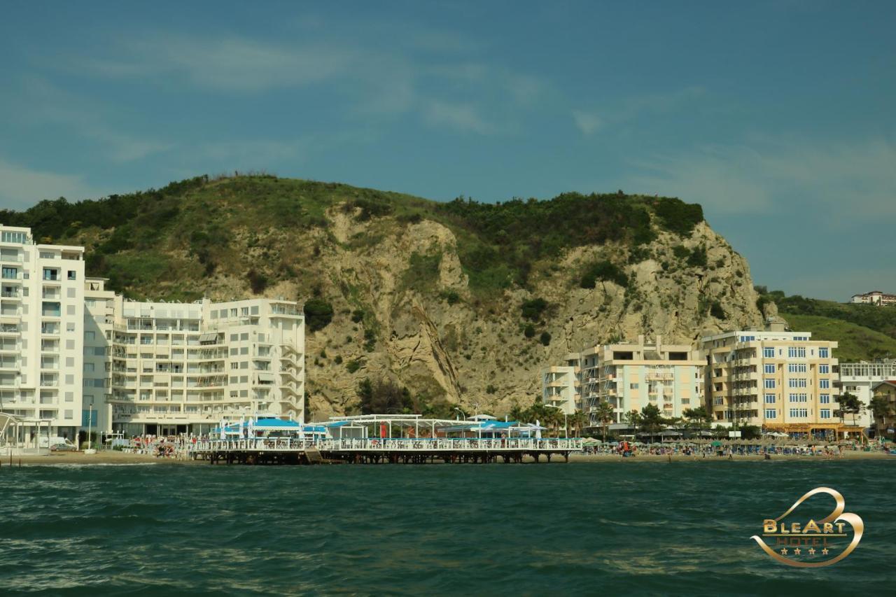 Hotel Bleart Škalngur Εξωτερικό φωτογραφία