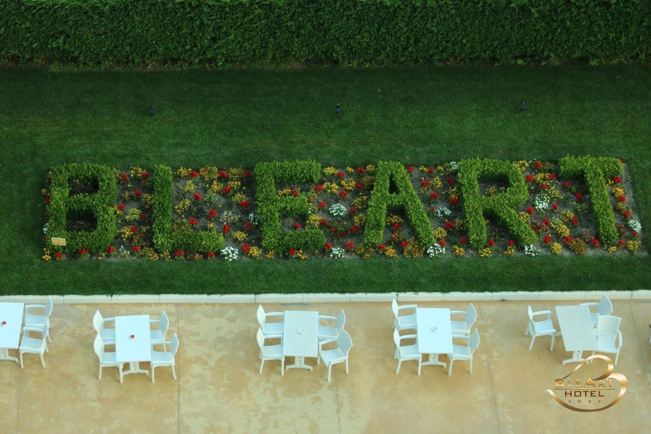 Hotel Bleart Škalngur Εξωτερικό φωτογραφία
