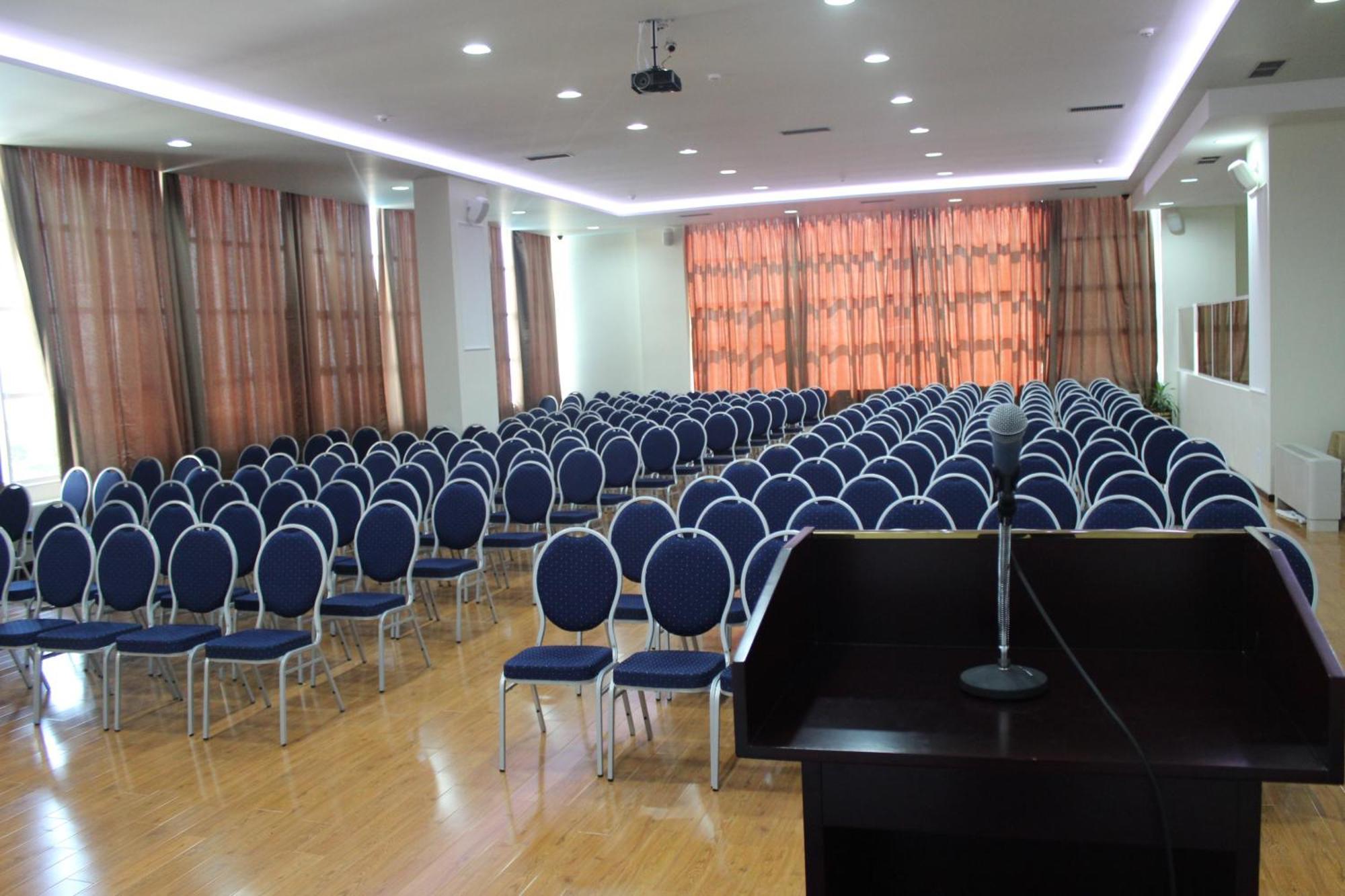 Hotel Bleart Škalngur Εξωτερικό φωτογραφία