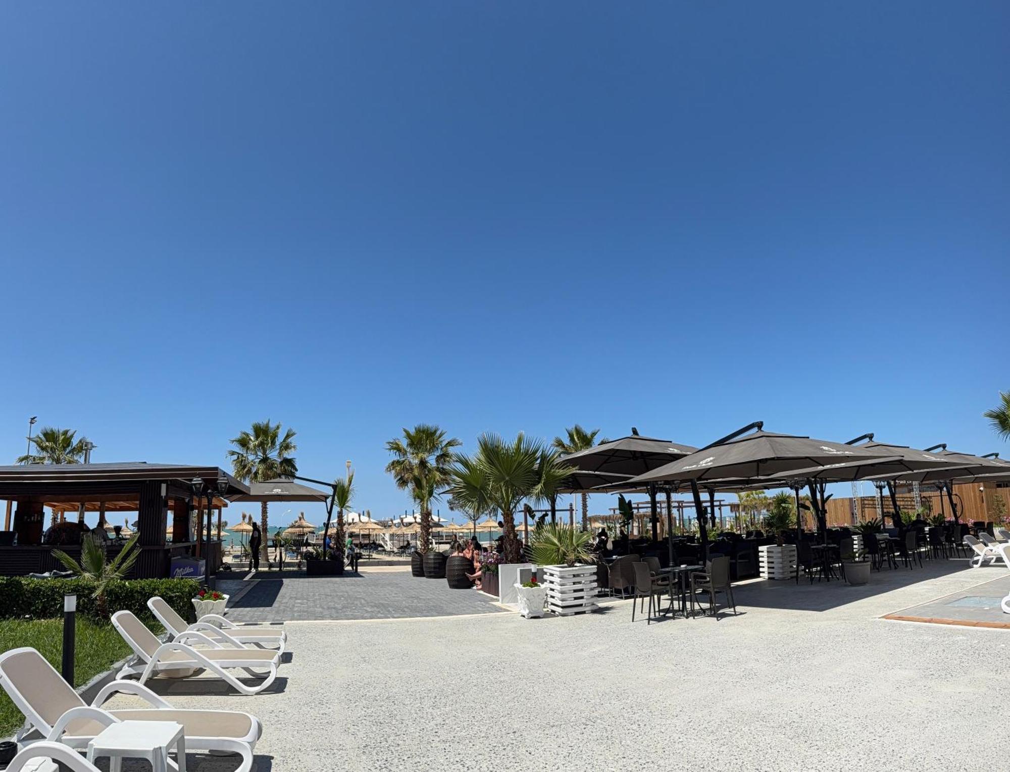 Hotel Bleart Škalngur Εξωτερικό φωτογραφία